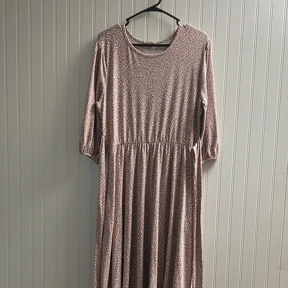 Reborn J Long Sleeve Pink Patterned Dress - Picture 1 of 4